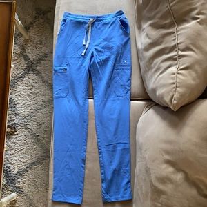 Figs “yola” skinny scrub pant